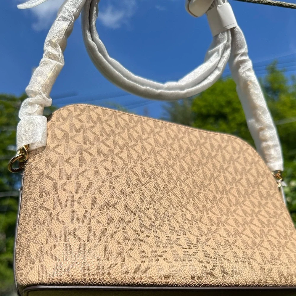 Michael Kors Jet Set color block crossbody Camel NWT - Picture 10 of 12